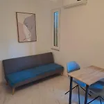 Apartman In With Terrace, Air Conditioning, Wi-fi, Washing Machine