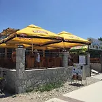 In With Terrace, Air Conditioning, Wi-fi, Washing Machine Apartmán Punat