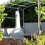 Apartmán In With Terrace, Air Conditioning, Wi-fi, Washing Machine Punat
