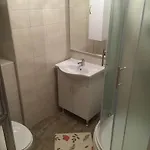 In With Terrace, Air Conditioning, Wi-fi, Washing Machine Apartmán