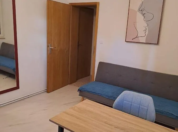 In With Terrace, Air Conditioning, Wi-fi, Washing Machine Punat